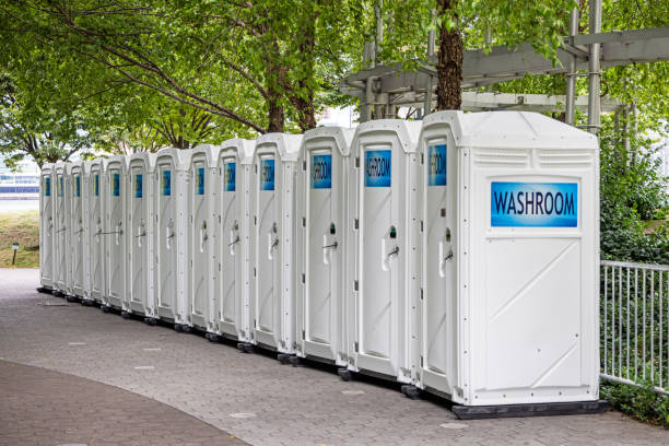 Best Portable restroom trailer rental  in North Crossett, AR